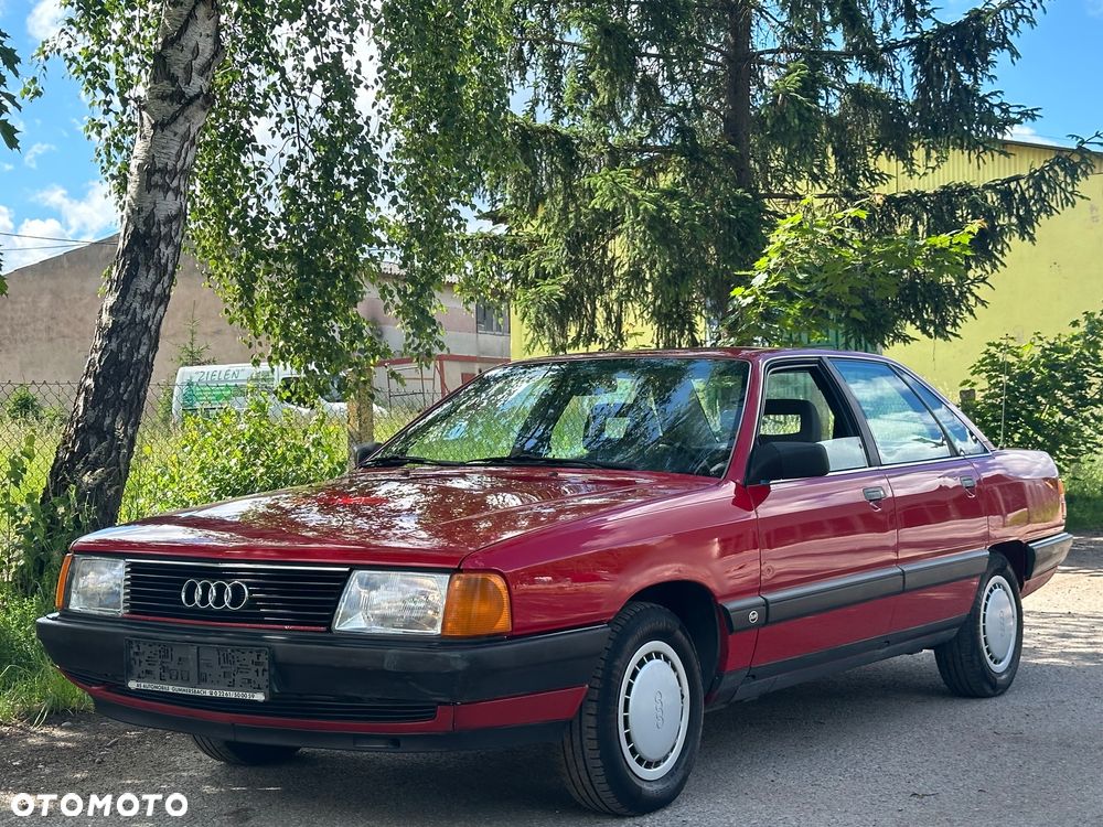 Audi 100 1.8 S - 4