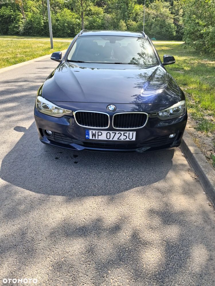 BMW Seria 3 318d DPF - 2