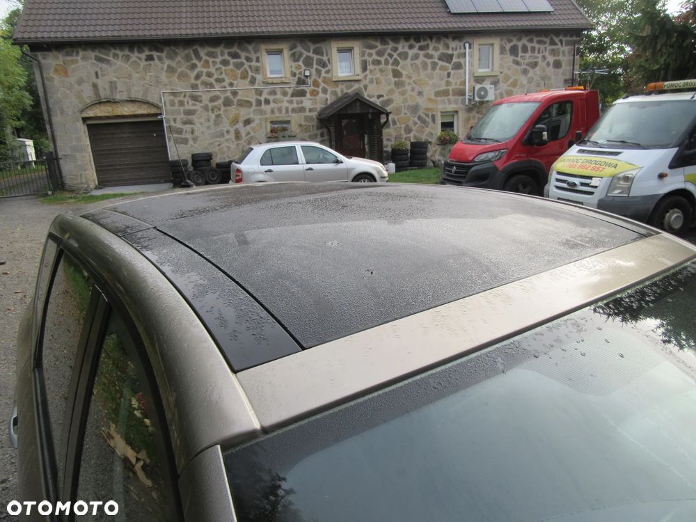 Renault Grand Scenic - 12