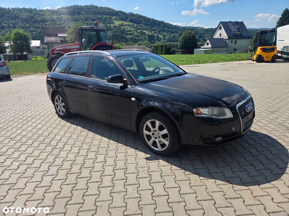Audi A4 Avant - 4