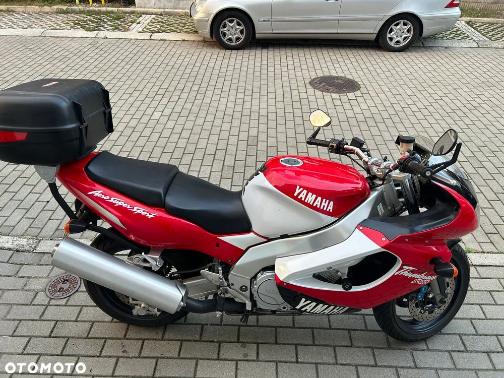 Yamaha Thunderace - 1