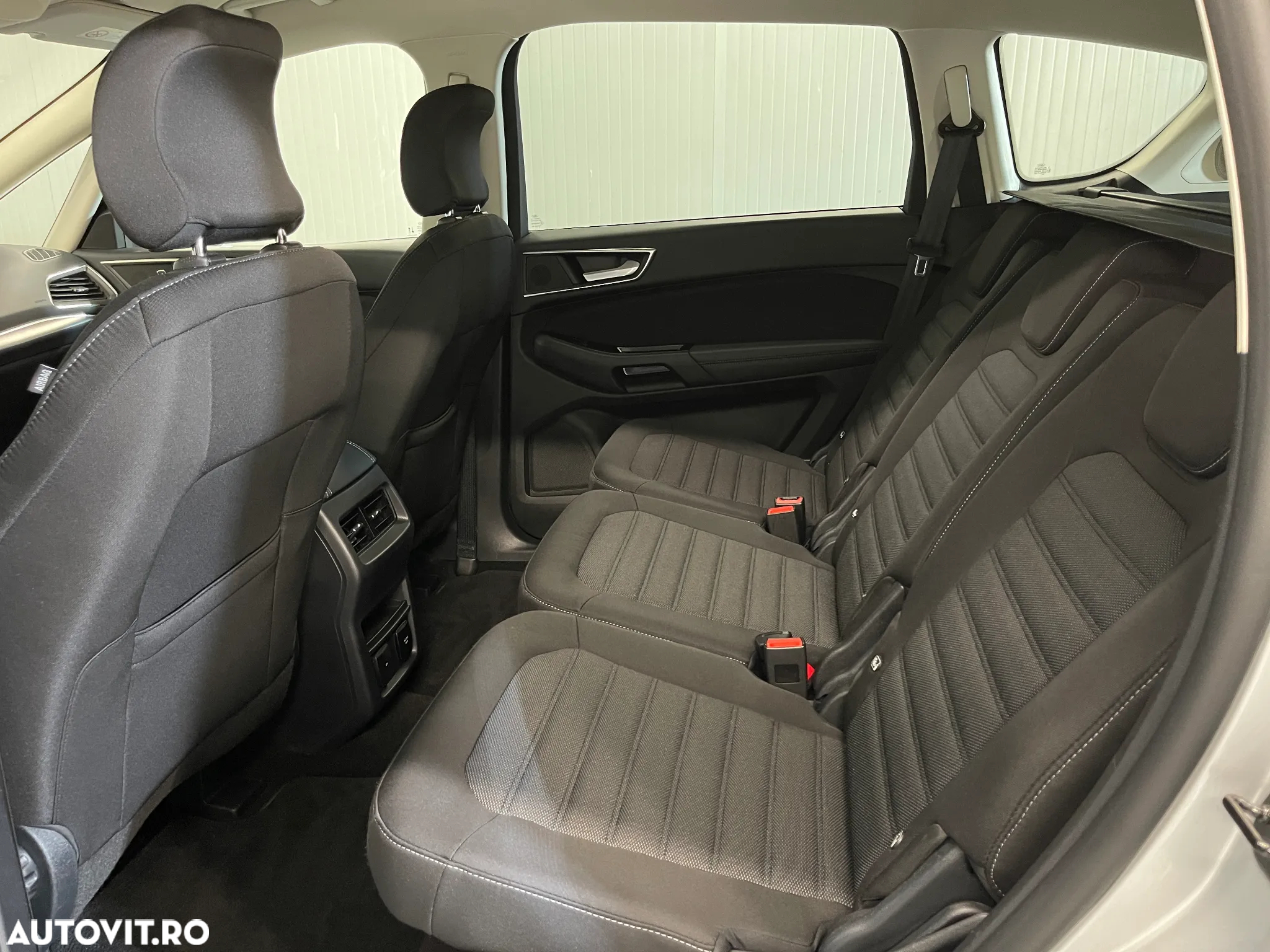 Ford S-Max 2.0 TDCi Powershift Titanium - 11