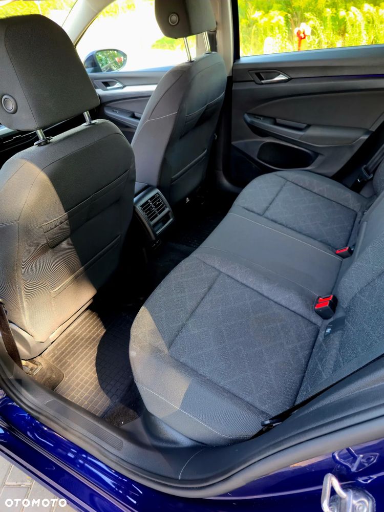 Volkswagen Golf - 20