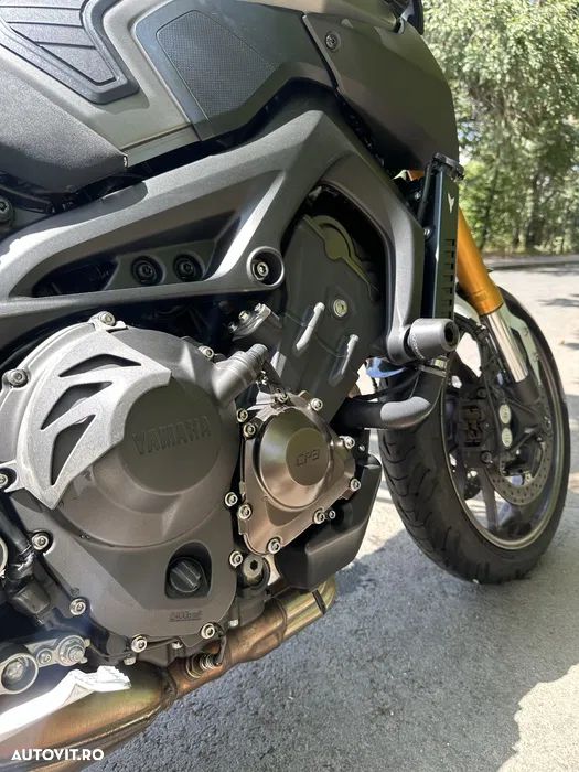 Yamaha MT-09 - 6