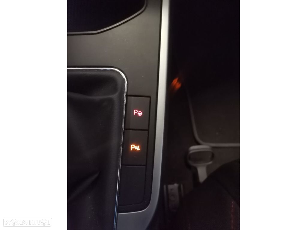 SEAT Arona 1.0 TSI FR - 19