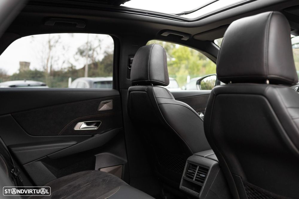 DS DS7 Crossback E-Tense Performance Line EAT8 - 38