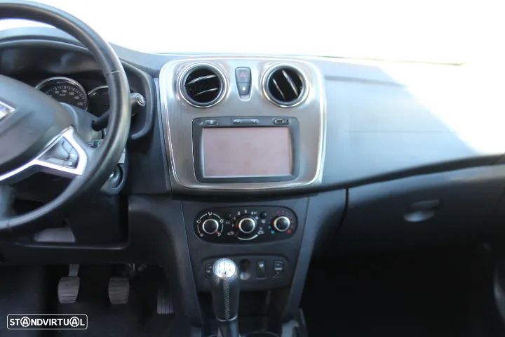 Dacia Sandero 0.9 TCe Stepway - 33