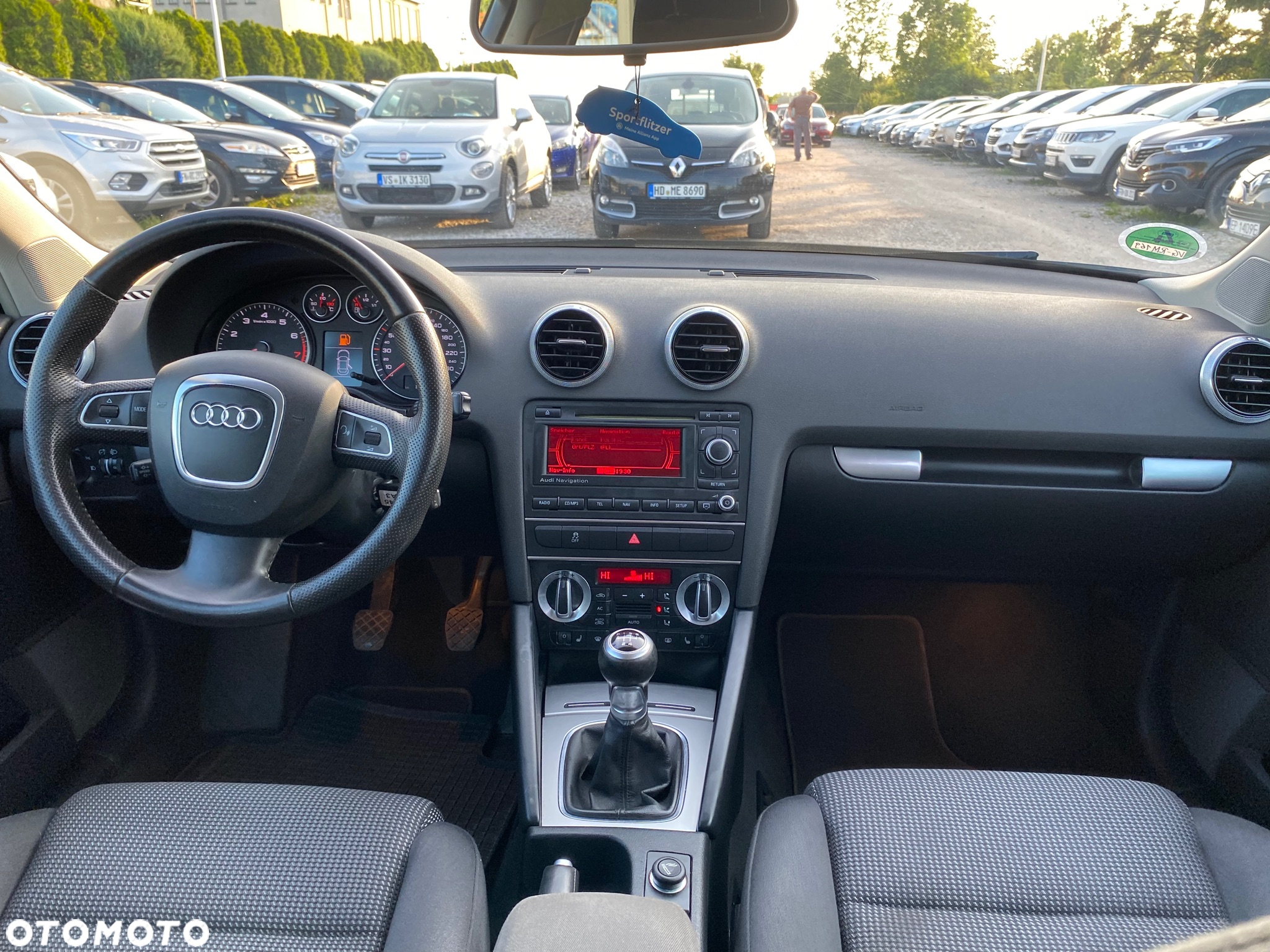 Audi A3 1.6 Sportback Attraction - 27