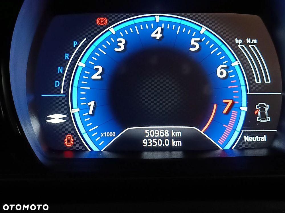 Renault Megane ENERGY TCe 205 EDC GT - 19