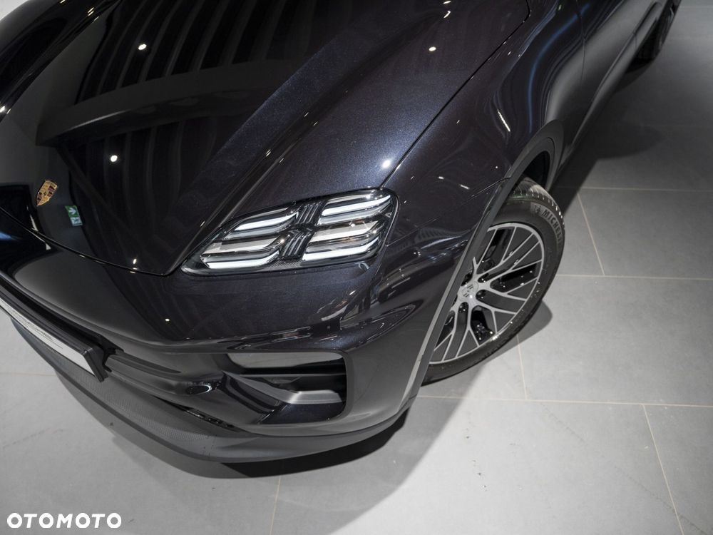 Porsche Macan - 13
