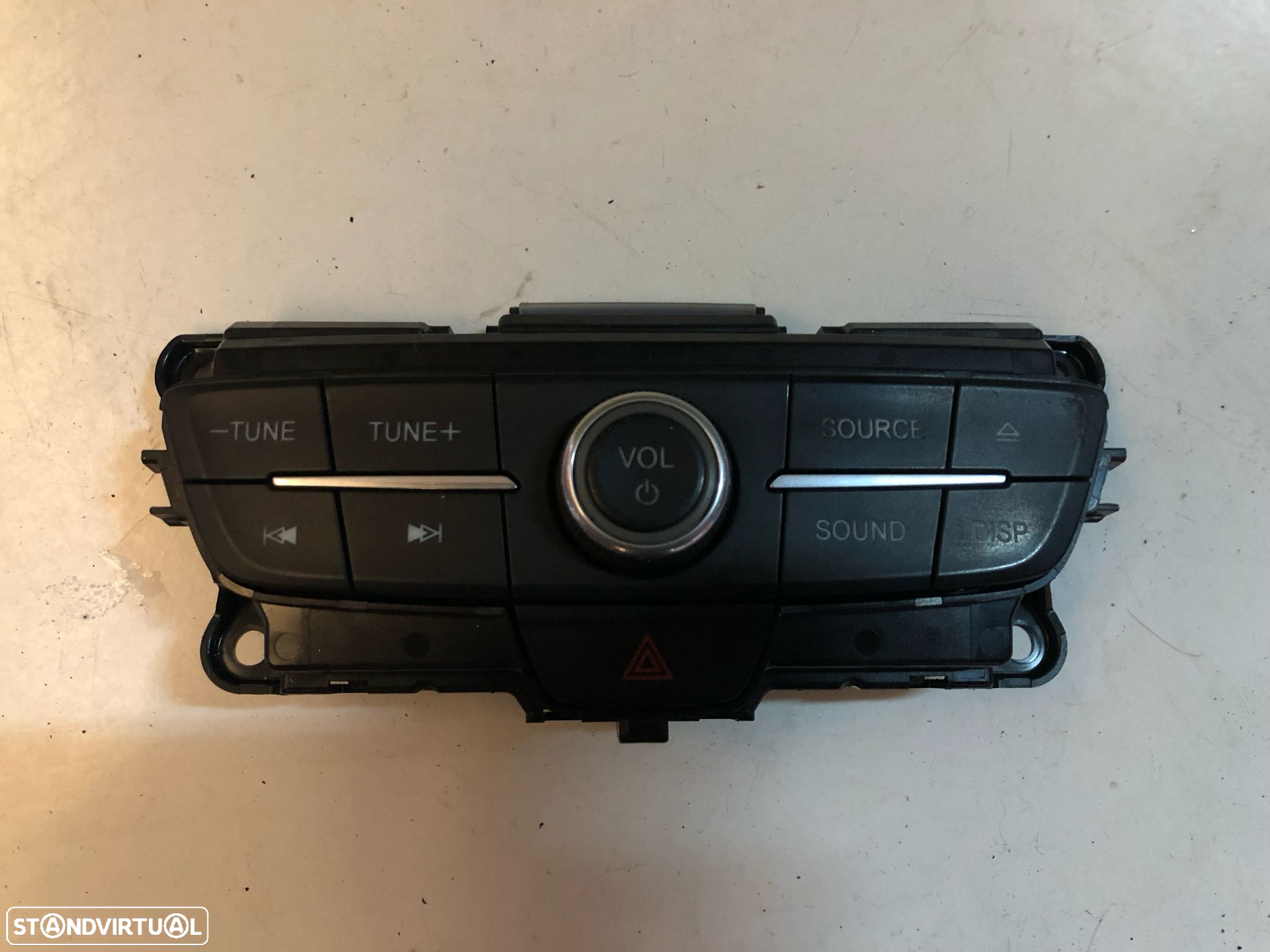 FORD FOCUS III COMANDOS RADIO - R152 - 2