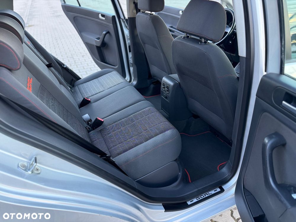 Volkswagen Golf Plus 1.9 TDI Goal - 23