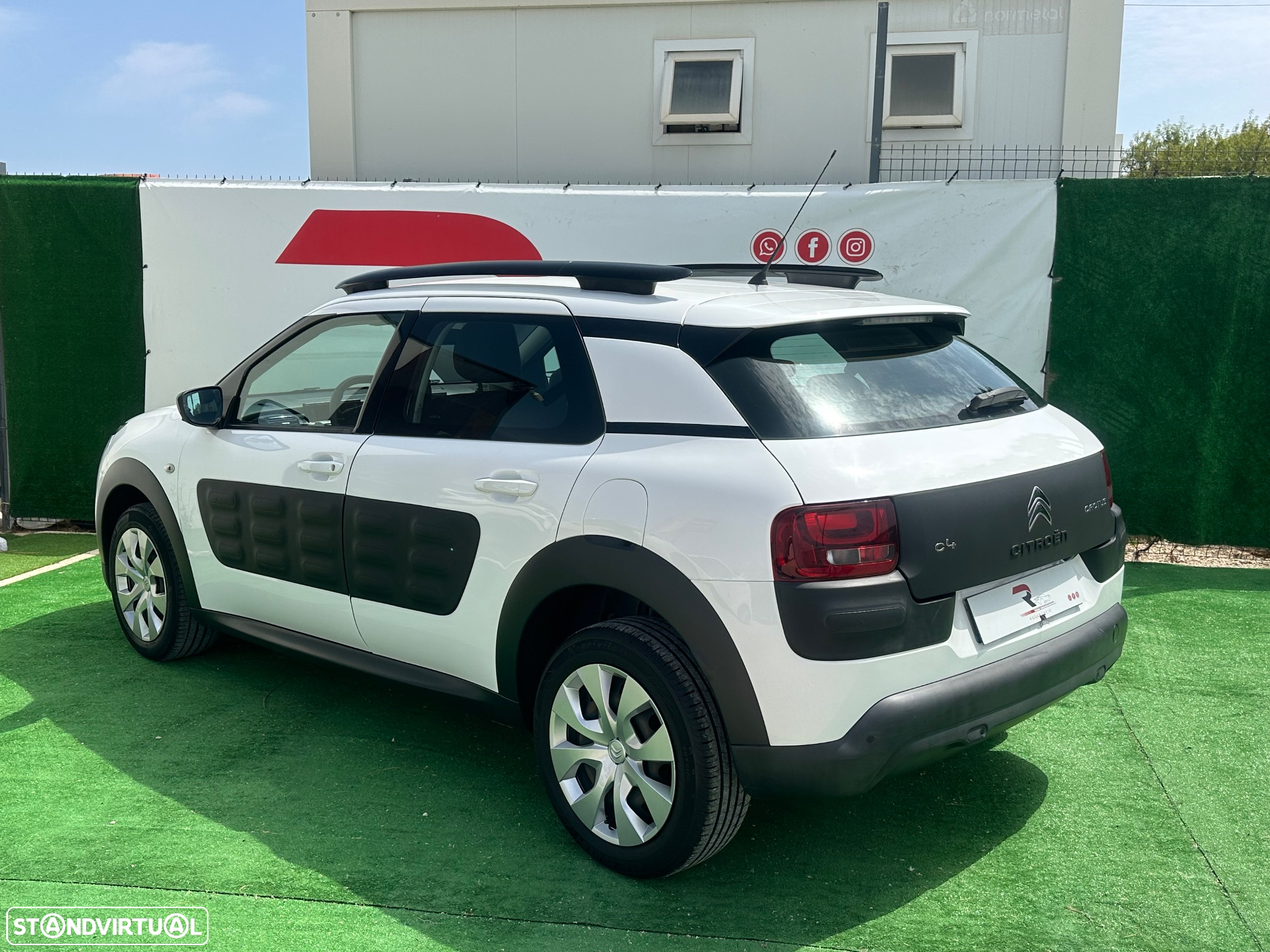 Citroën C4 Cactus 1.2 PureTech Feel - 2