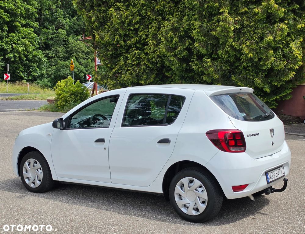 Dacia Sandero - 5