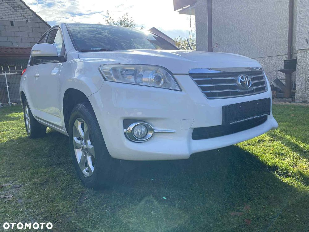 Toyota RAV4 - 3