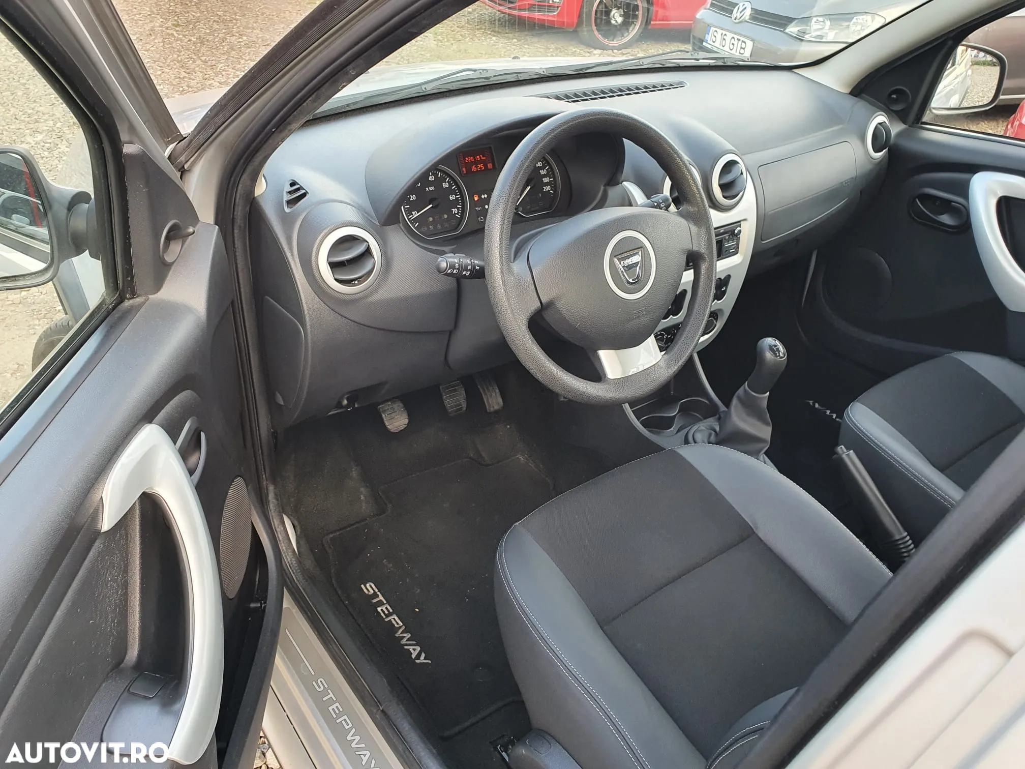 Dacia Sandero Stepway dCi 90 Prestige - 5