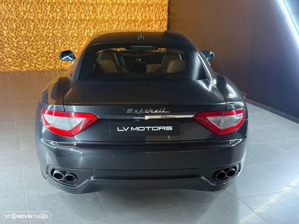Maserati Granturismo - 16