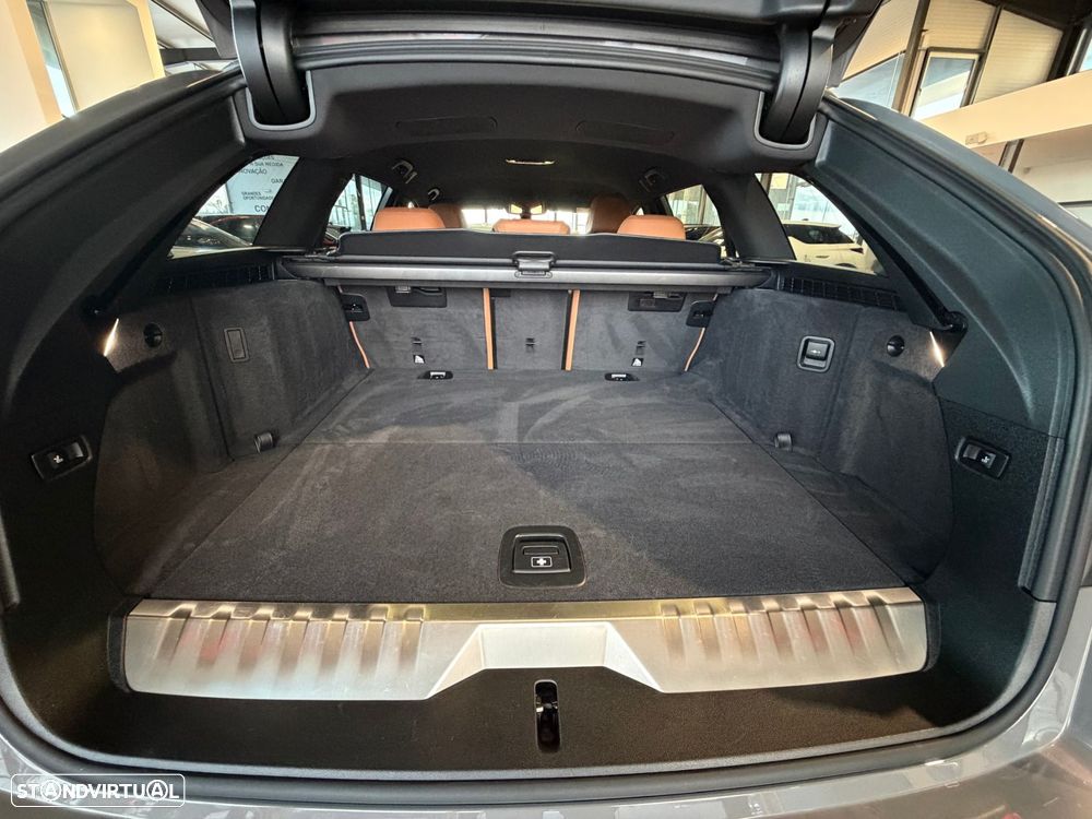 BMW 530 e Line Luxury — fotografia 33