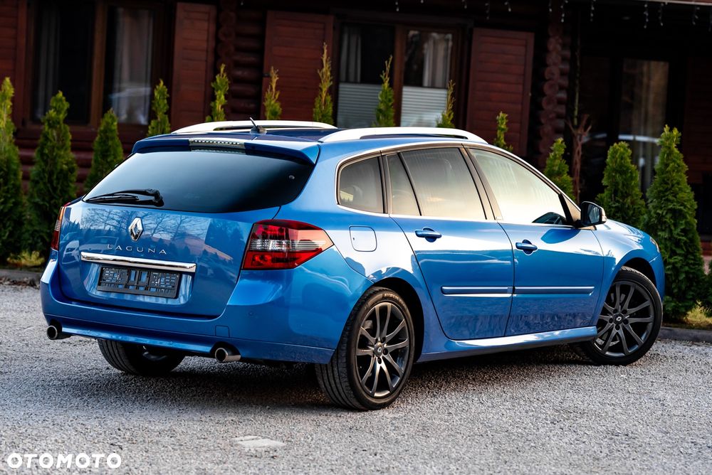 Renault Laguna dCi 180 FAP GT - 13