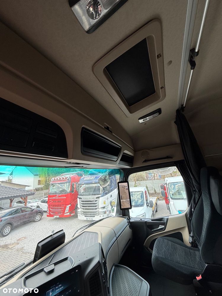 Mercedes-Benz Actros 1848 - 17