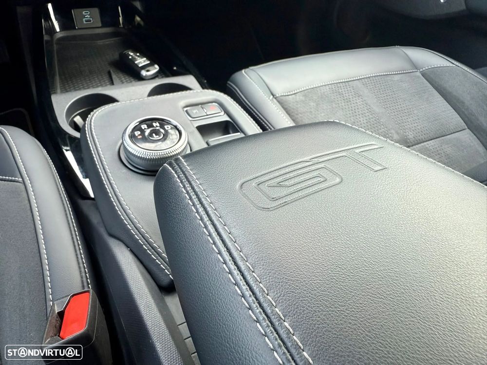 Ford Mustang Mach-E AWD GT - 41