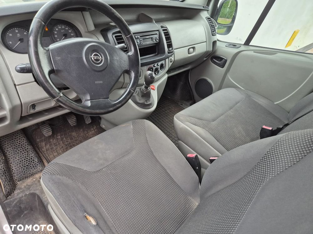 Opel Vivaro - 7