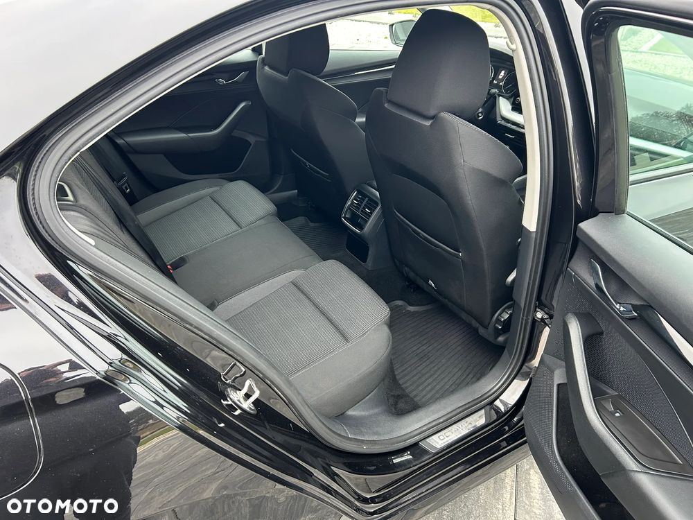 Skoda Octavia 1.5 TSI ACT Ambition - 21