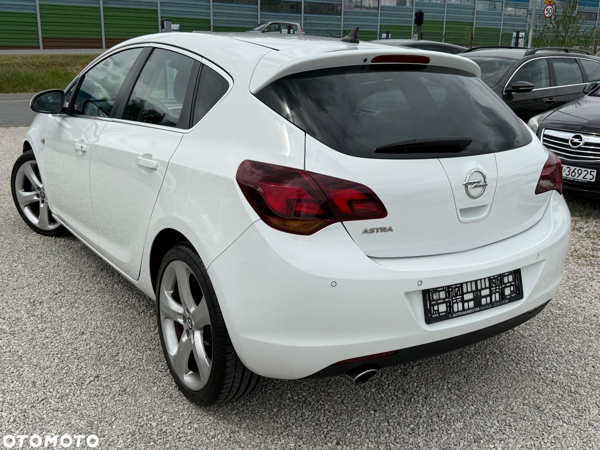 Opel Astra 1.4 Turbo Cosmo - 8