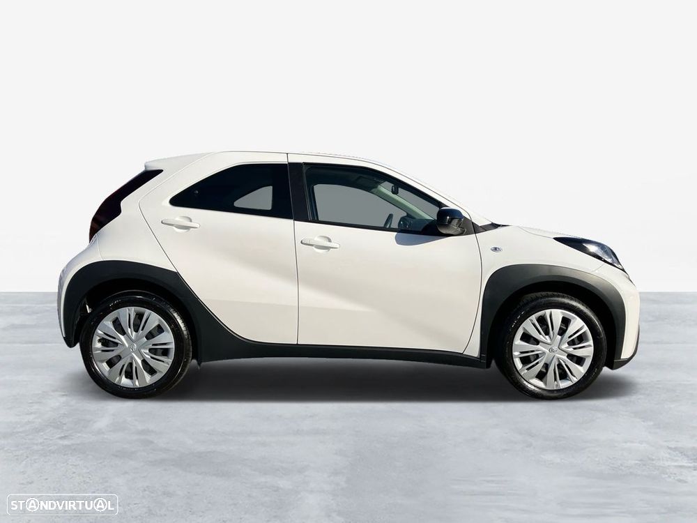 Toyota Aygo X - 11