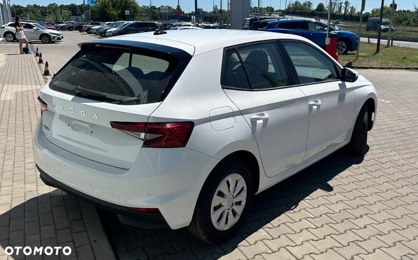 Skoda Fabia - 3