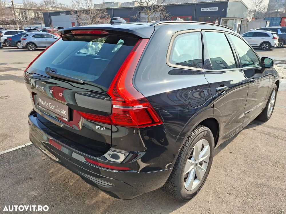 Volvo XC 60 B4 MHEV Momentum - 5