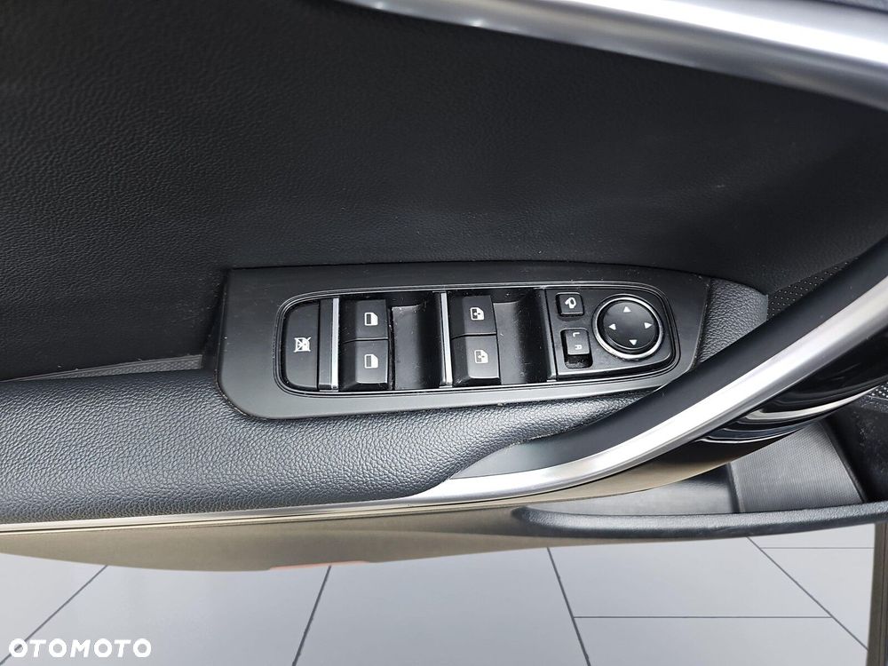 Kia Ceed 1.6 GDI PHEV L DCT - 19