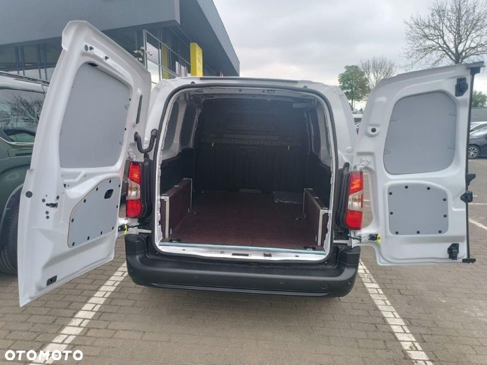 Fiat DOBLO - 11