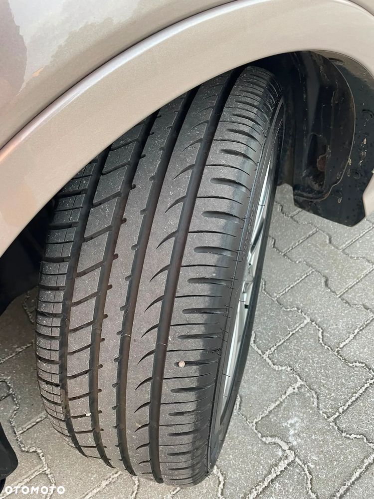 Ford Kuga 2.0 TDCi 4x4 Vignale - 18