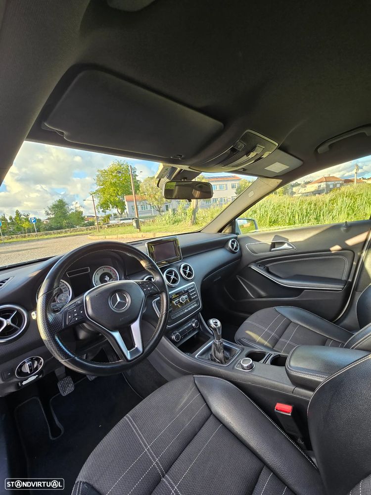 Mercedes-Benz A 180 CDI BlueEFFICIENCY - 4