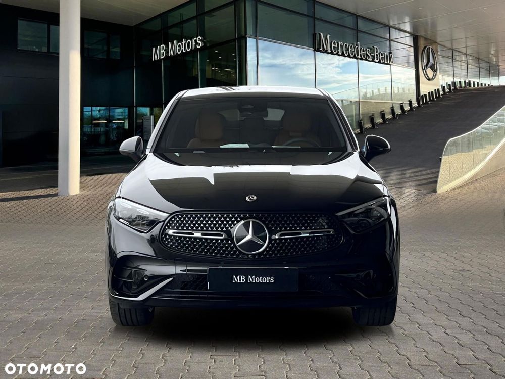 Mercedes-Benz GLC - 9