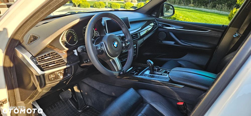 BMW X5 xDrive35i - 8