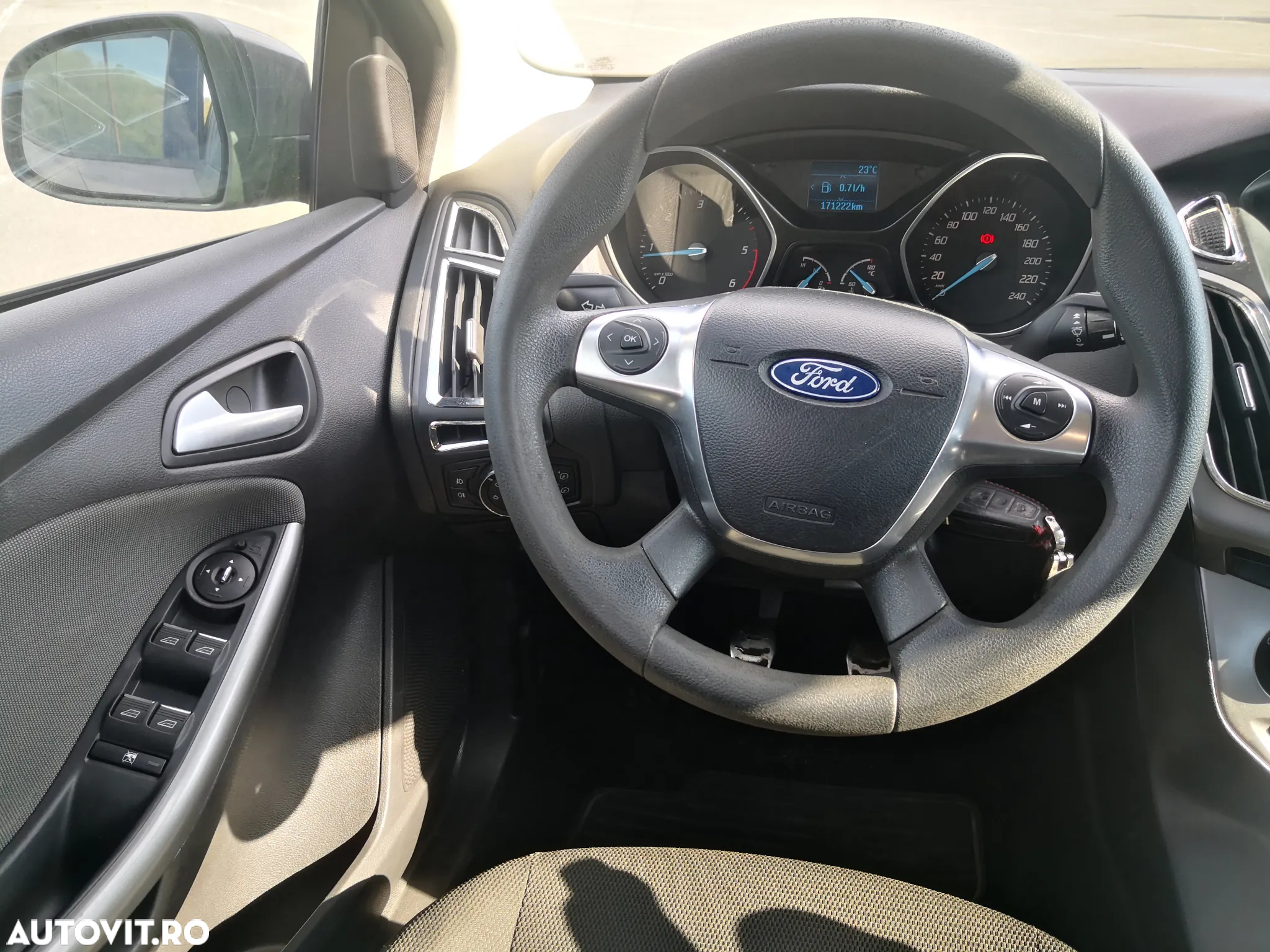 Ford Focus 1.6 TDCi DPF Start-Stopp-System Business - 13