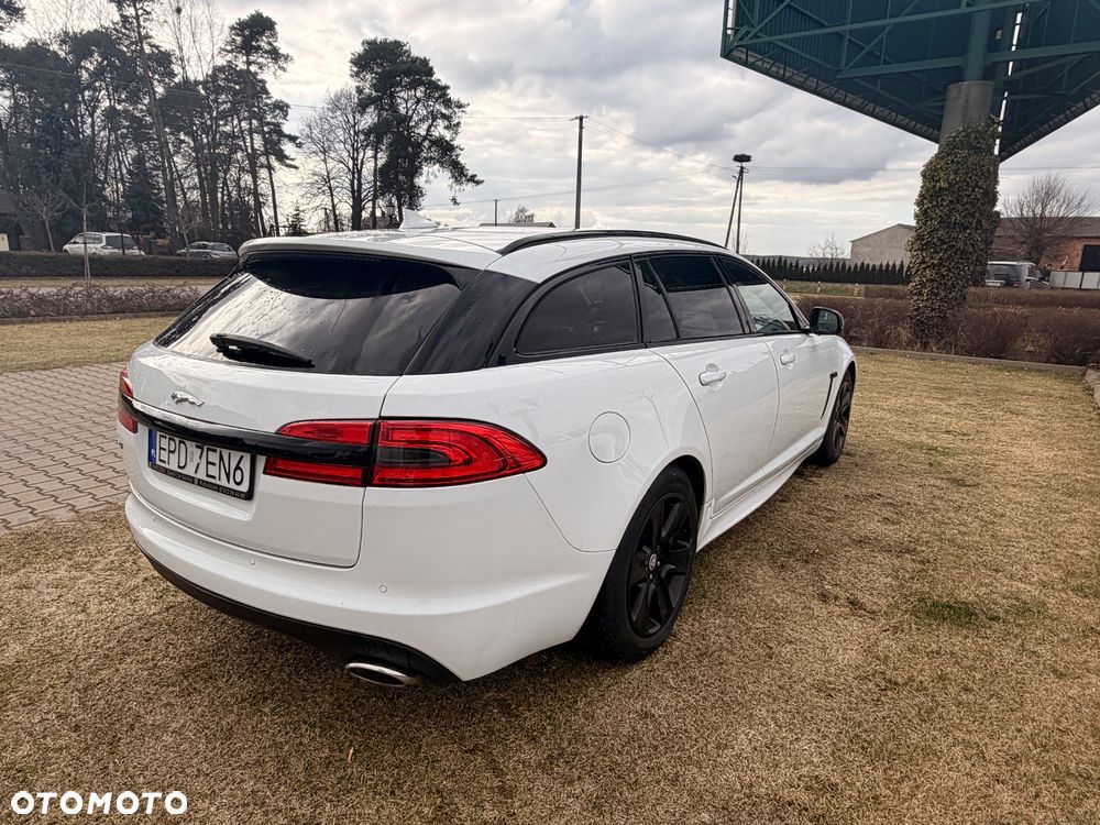 Jaguar XF 2.2 D Premium Luxury - 7