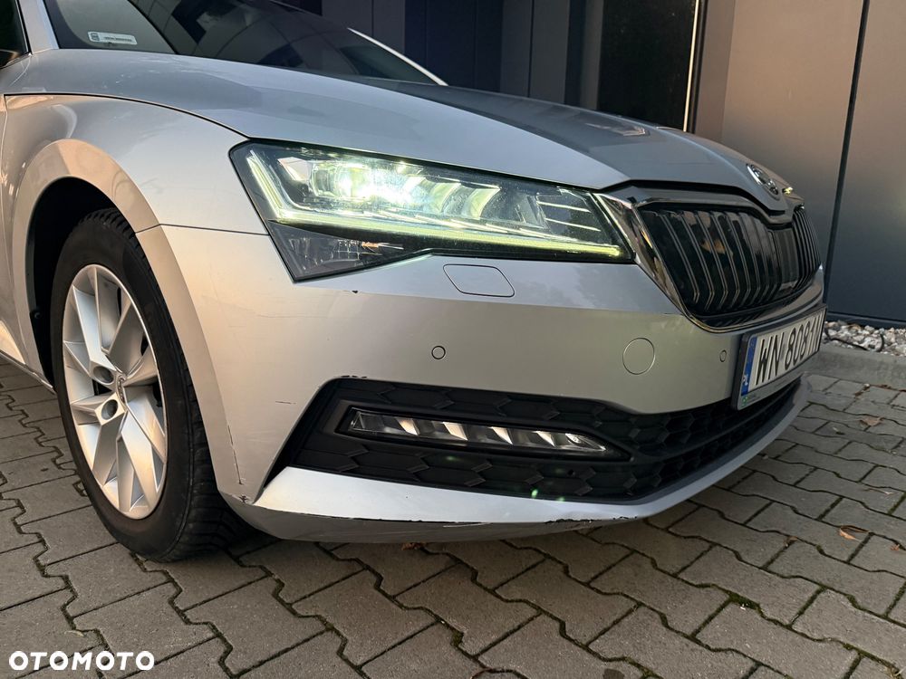 Skoda Superb 2.0 TDI SCR Ambition - 13
