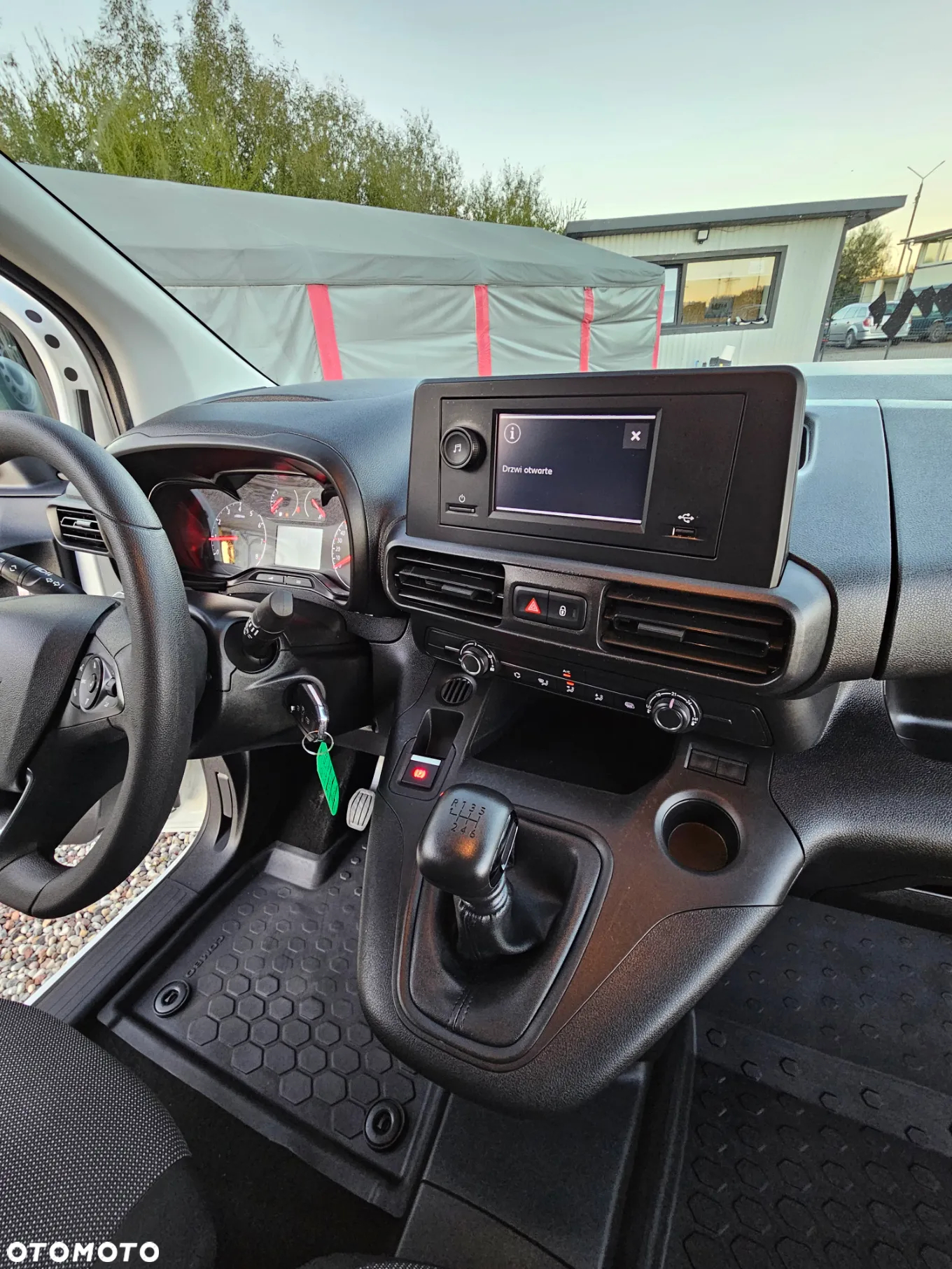 Opel Combo - 12