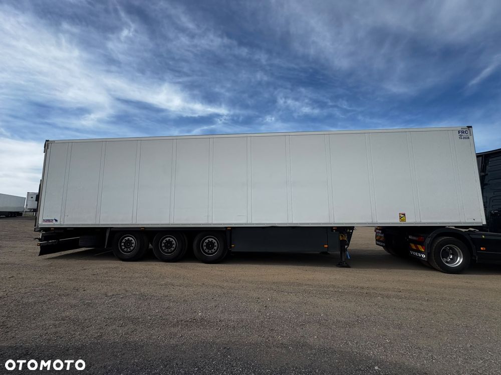Schmitz Cargobull - 3