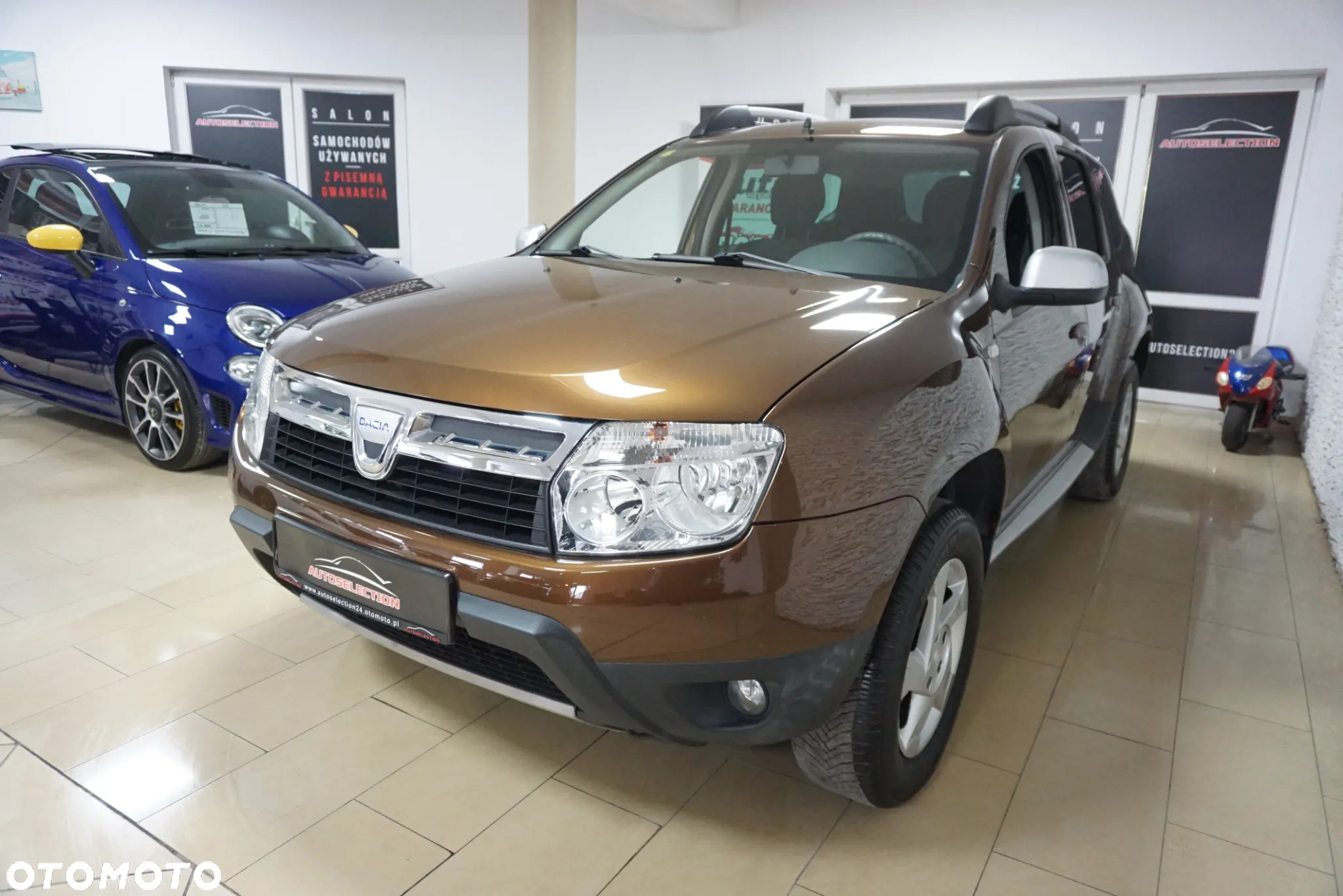 Dacia Duster 1.6 16V 4x2 Laureate - 4