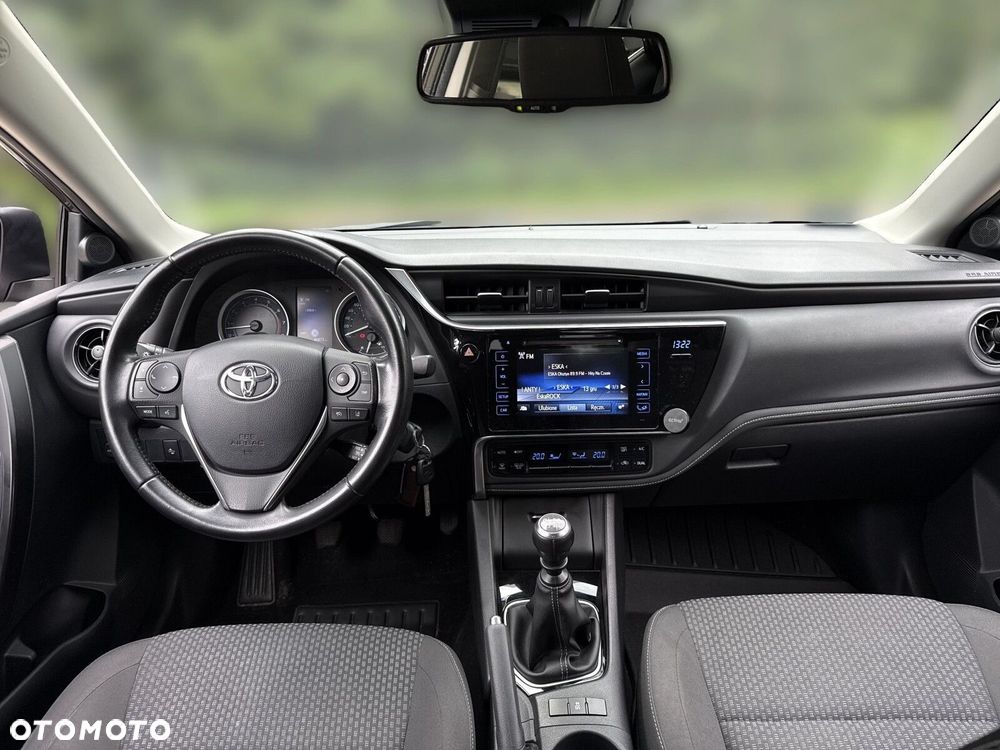 Toyota Corolla 1.6 Comfort - 20