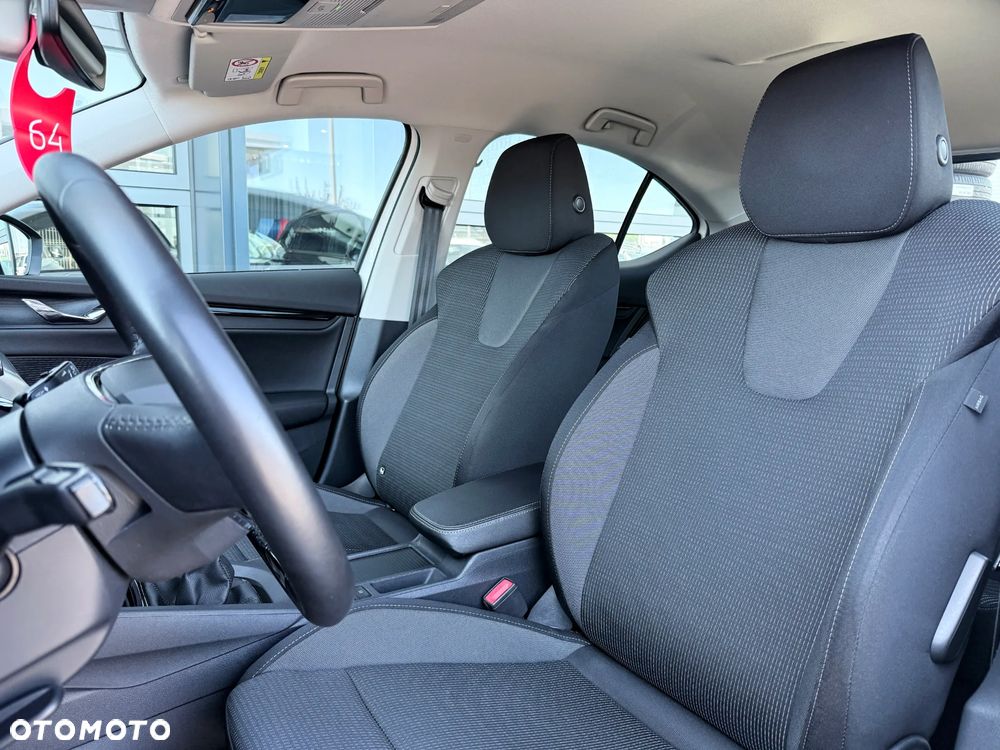 Skoda Octavia 1.5 TSI ACT Ambition - 26