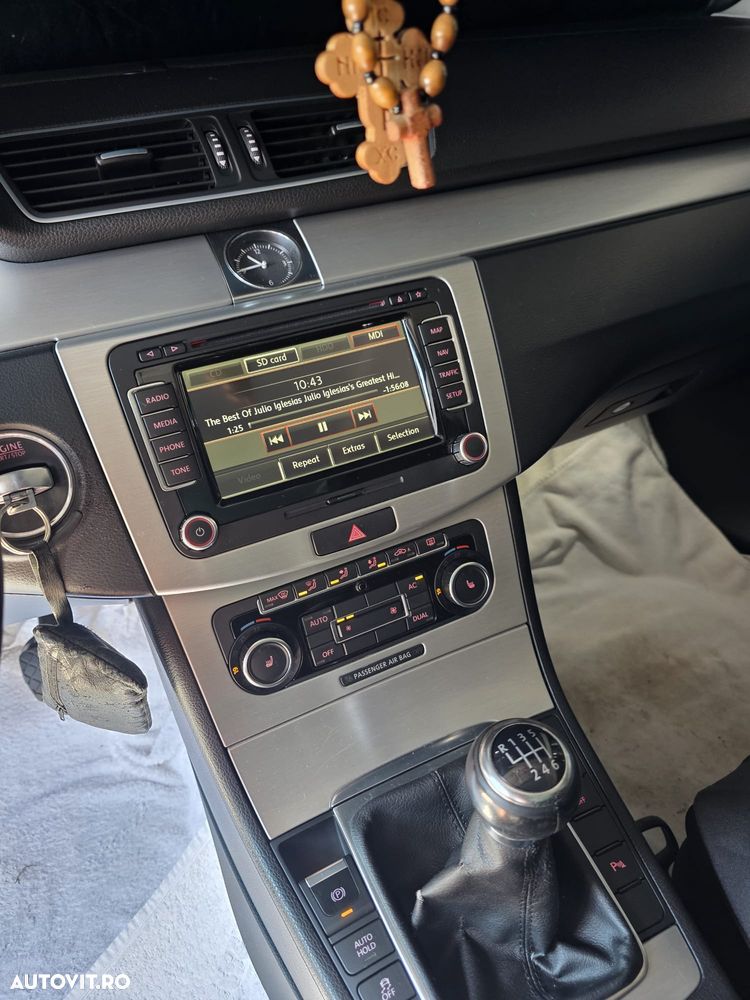 Volkswagen Passat 2.0 TDI Highline DPF - 9
