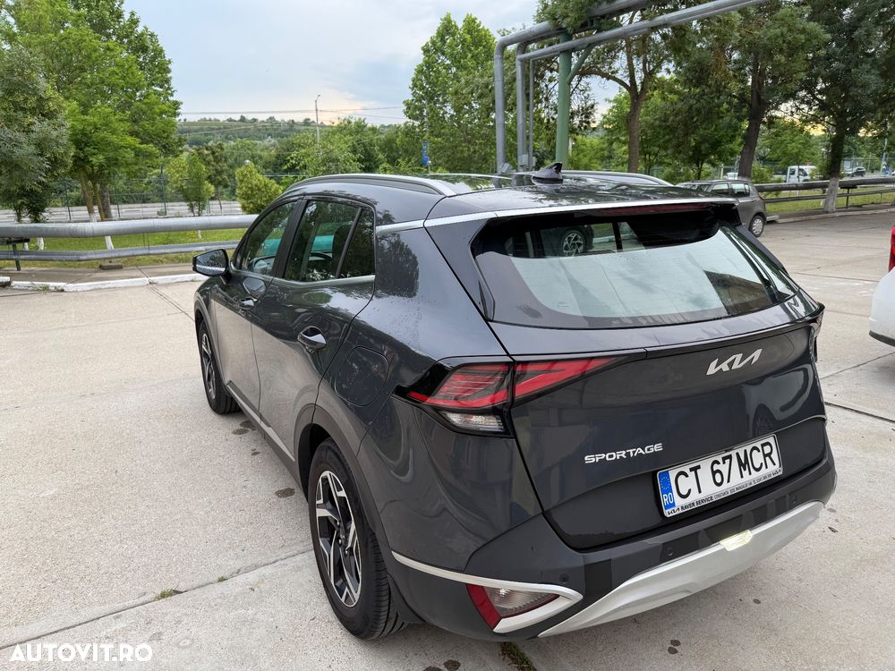 Kia Sportage 1.6 T-GDI MHEV 6MT 4x2 Urban - 3