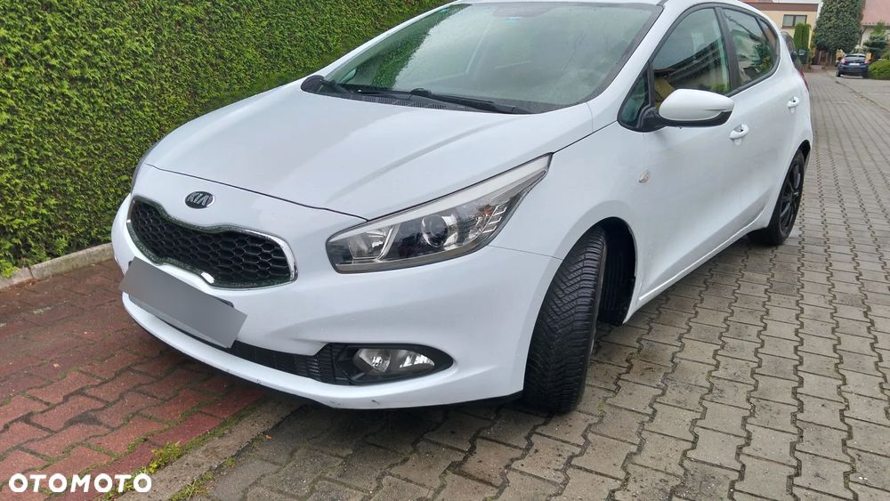 Kia Ceed - 2