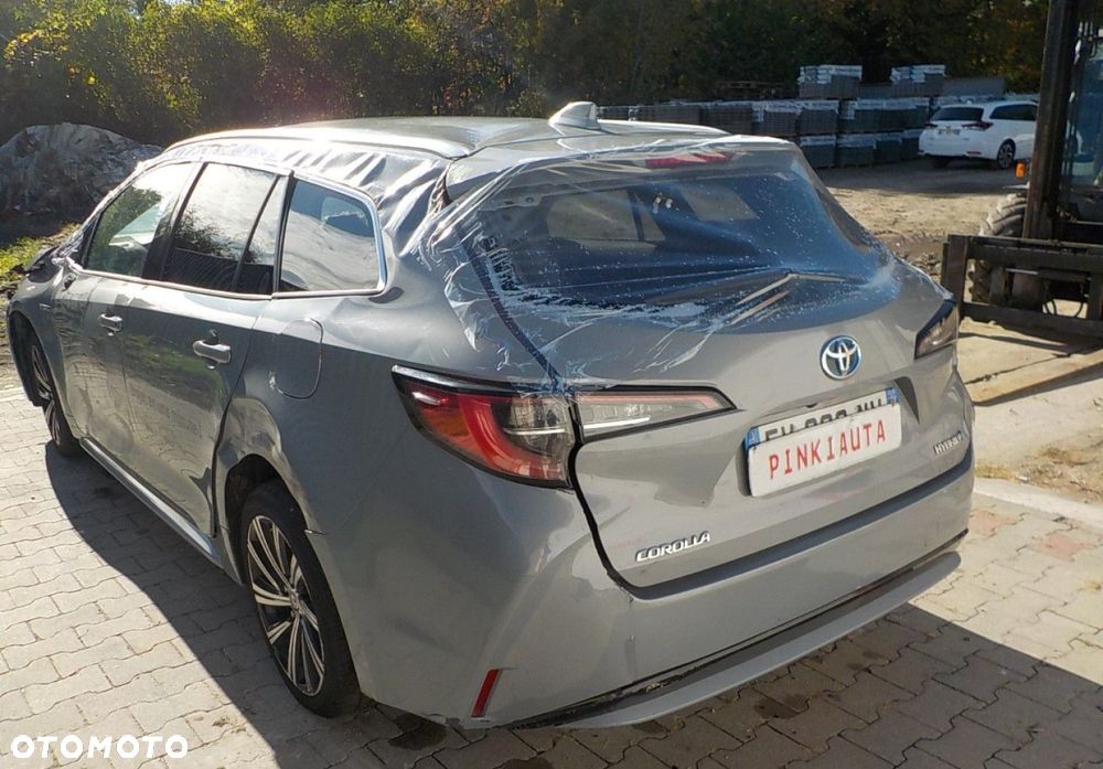 Toyota Corolla - 10