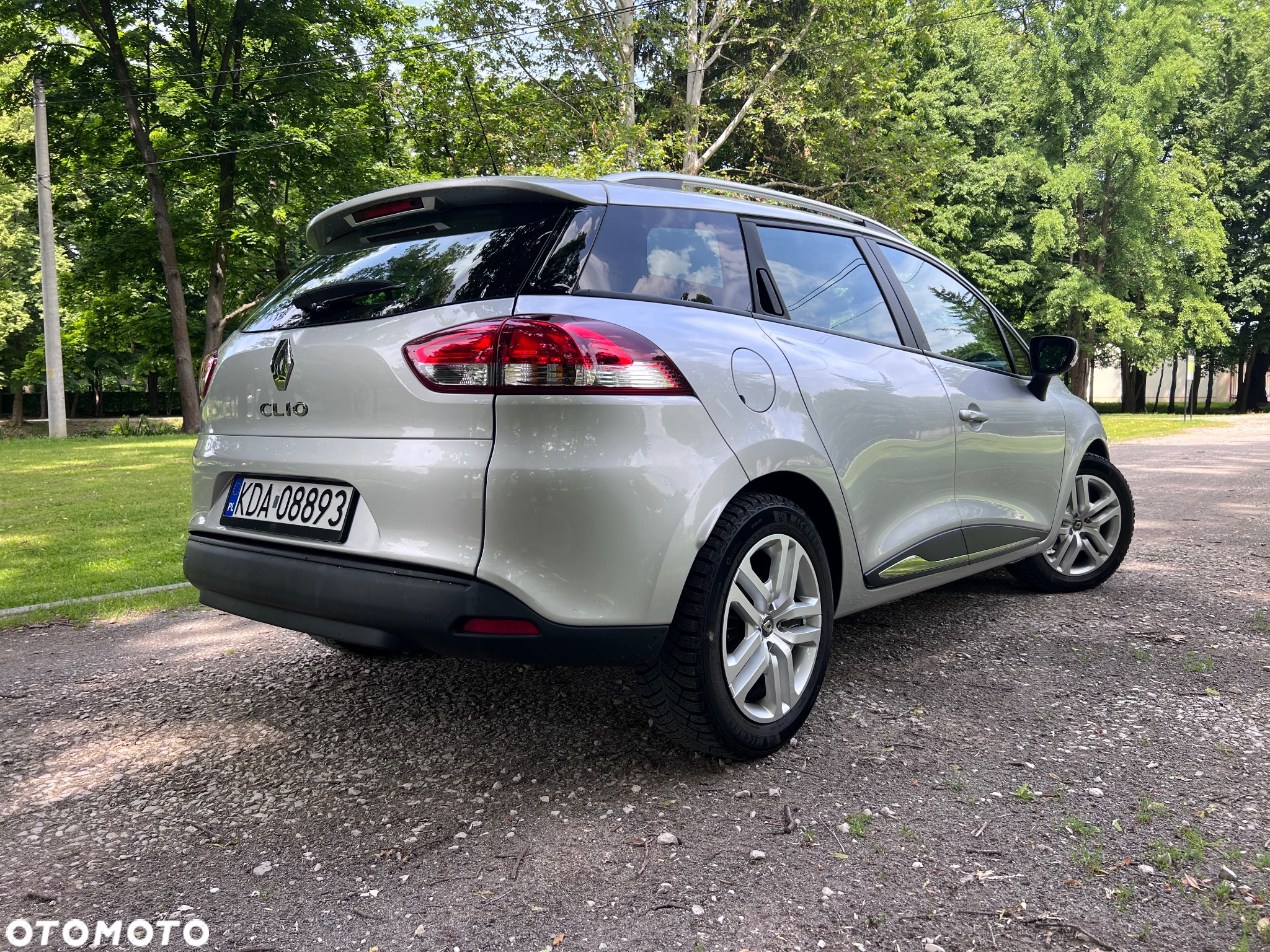 Renault Clio Grandtour Energy TCe 90 Business - 8
